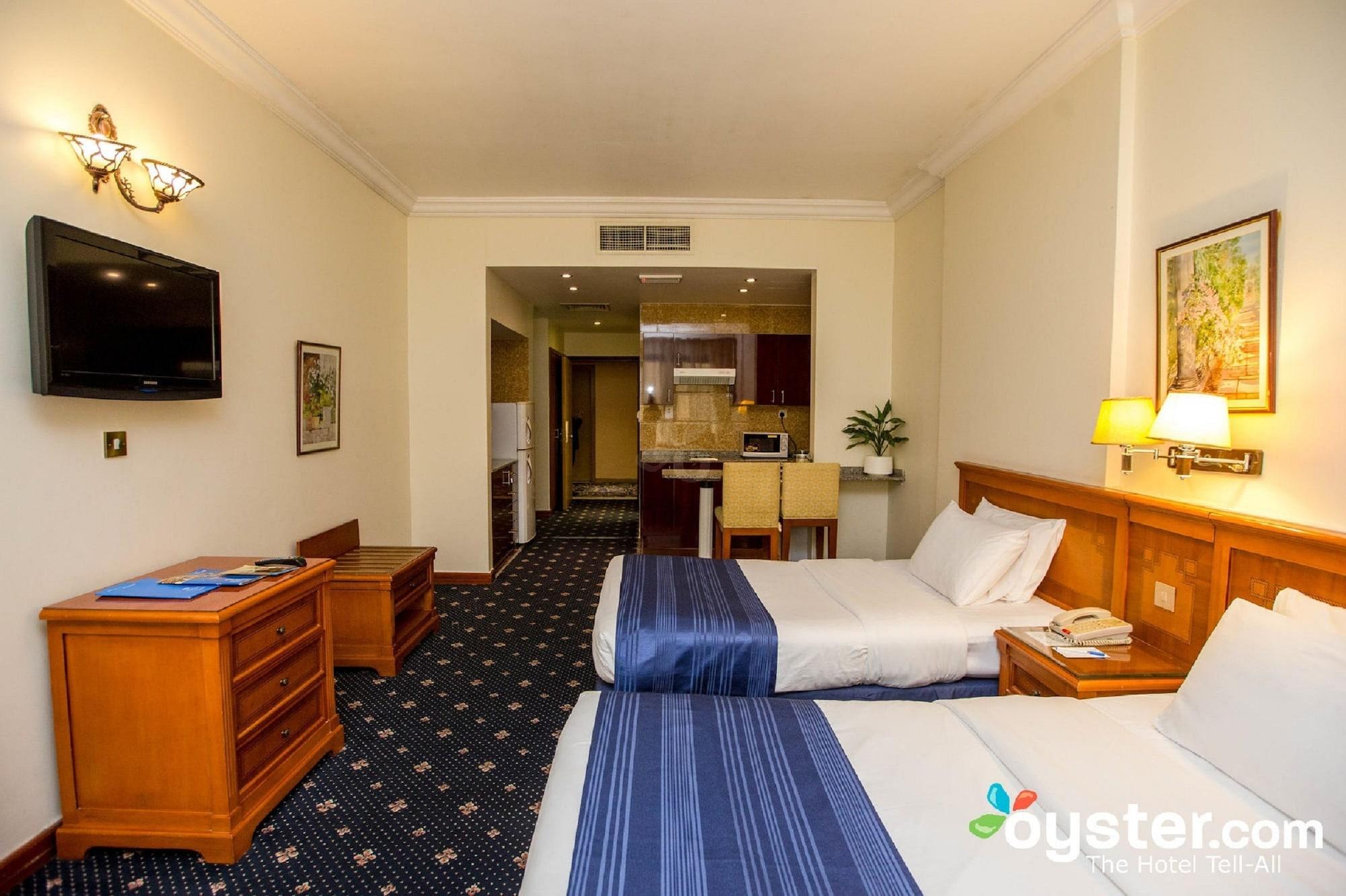 Rolla Residence Hotel Apartment Dubai Exteriör bild